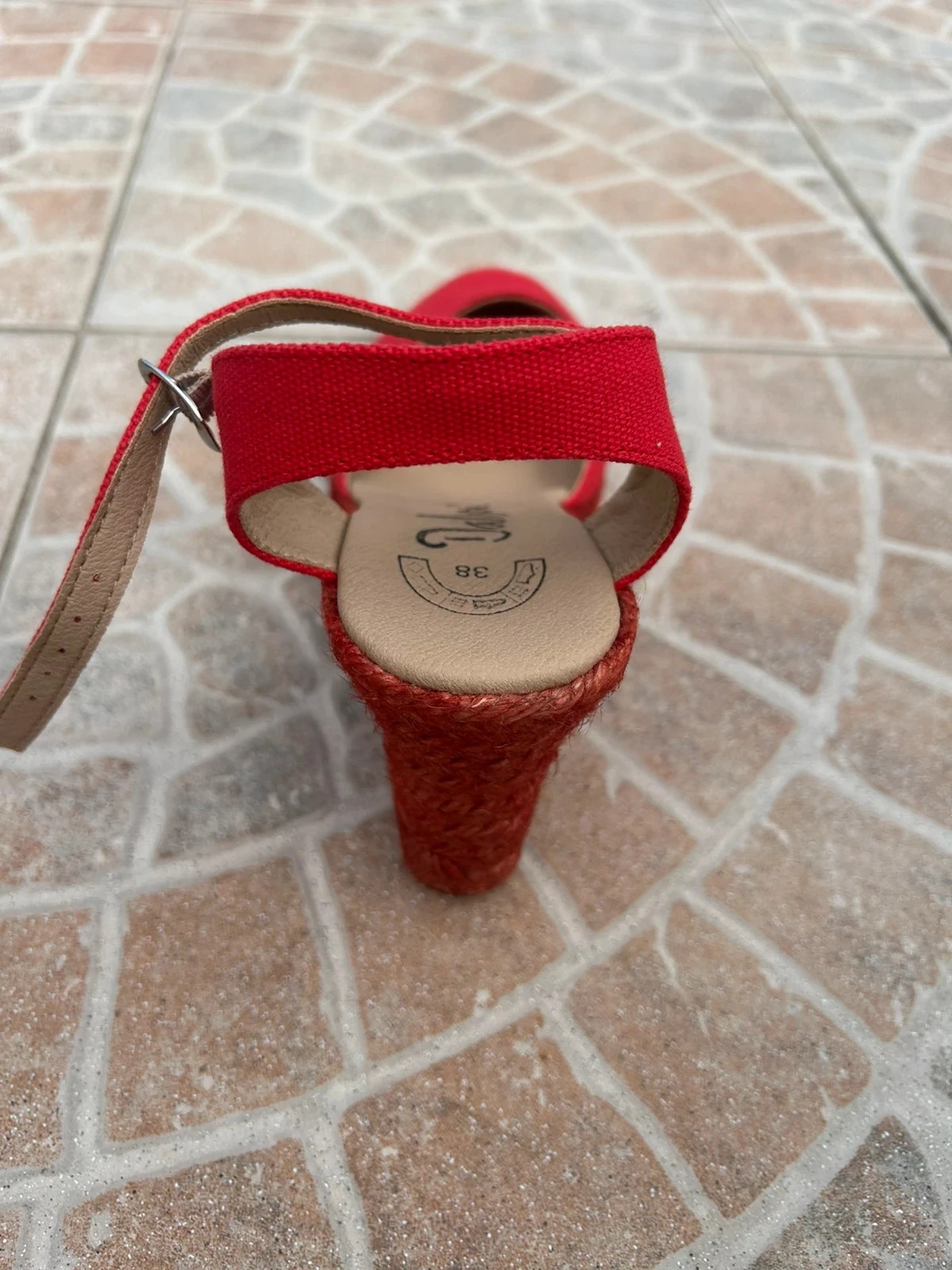 Sapatos com plataforma 38 Dalson vermelho em muito bom estado para mulher – photo 6